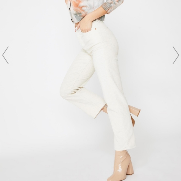 NWT Levi’s Ribcage Straight Ankle Corduroy Pants - Picture 5 of 10